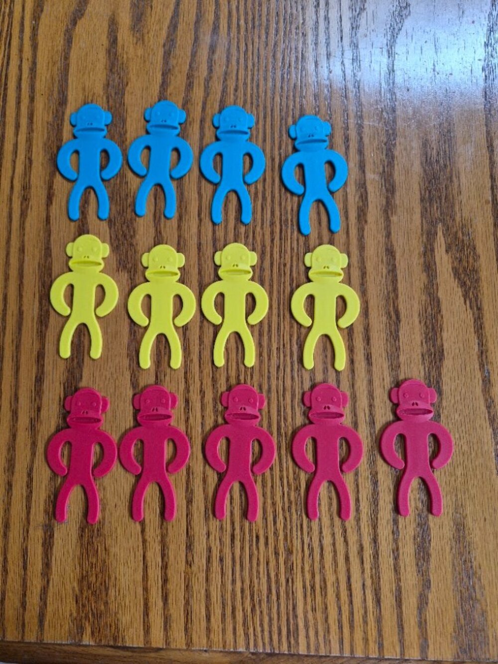 13 Sock Monkeys by Kikkerland